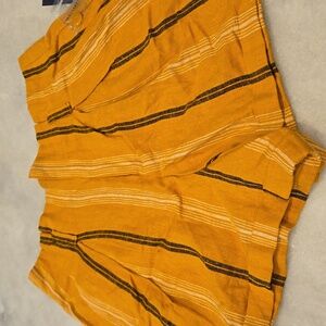 NWT Forever 21 Woven shorts size small